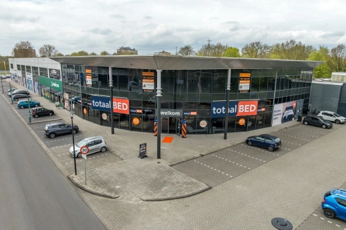Bedrijfsruimte Groenewegenstraat 6 in Hoogeveen